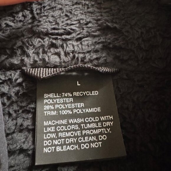 Vuori Cozy Sherpa Popover in Black Size Large - Picture 10 of 16